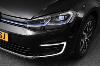 Volkswagen e-Golf Volkswagen e-Golf | Navigatie | Climate control | Virtuel Cockpit | Camera | Keyless | Bluetooth | Cruise Control | Lichtmetalen Velgen | - afbeelding nr 31