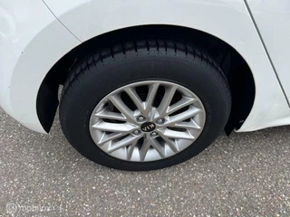 Kia Rio Kia Rio 1.0 T 100pk  DynamicLine Navigatie & Camera achter , Airco,  Electr. Ramen en Spiegels , Bleutooth ,  Apple carplay  & Android auto ,  Centrale deur vergrendeling met afstandsbediening - afbeelding nr 7