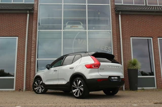 Volvo XC40 ➡️ Volvo XC40 Recharge Plus | 1e eigenaar | NL auto | 20 inch | LED | DAB | Camera | Carplay | Stuur+voorruit verwarming | Half leder | Ski-luik | inc BTW | - afbeelding nr 3