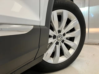 Volkswagen T-Roc Volkswagen T-Roc Sport 1.5TSi | Navigatie | LED | Climate control | ACC | - afbeelding nr 16
