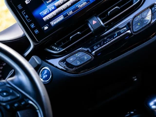 Toyota C-HR Toyota C-HR 1.8 Hybrid Premium|CAMERA|CRUISE|KEYLESS|18'' - afbeelding nr 30