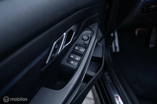 BMW 3 Serie BMW 318i M Perf | Harman Kardon | Pano | Dealer Onderhouden - afbeelding nr 20
