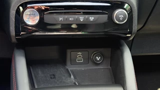 Ford Kuga Ford Kuga 2.5 PHEV ST-LINE X 243pk / FULL OPTIONS / 20inch - afbeelding nr 31