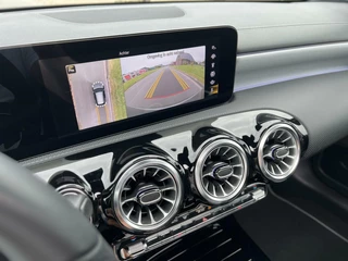 Mercedes-Benz CLA Mercedes CLA-klasse Shooting Brake 250 e AMG Panoramadak|Burmester®|Camera 360°|Head-Up|AppleCarplay|DAB+|Distronic|LED Beam - afbeelding nr 33