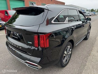 Kia Sorento Sorento 1.6T 267pk PHEV Hybrid 4WD Panorama dak  Smart key , Navigatie , Camera , Lederen bekleding incl. stoel & stuur verwarming , Parkeerhulp Voor& Achter Priveglas , - afbeelding nr 5