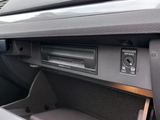 Škoda Superb 1.4 TSI 126pk Active Business | Origineel NL | Navi + Apple Carplay + Android Auto | Clima | Cruise | Pdc | Bluetooth Carkit+Streaming | Licht+Regensensor | Mistlampen | 16''lm | Trekhaak - afbeelding nr 30