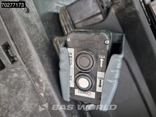 Iveco Daily Iveco Daily 35C16 3.0L Kipper met Kist Dubbellucht 3,5t Trekhaak Airco Cruise Tipper Benne Kieper Airco Cruise control - afbeelding nr 16