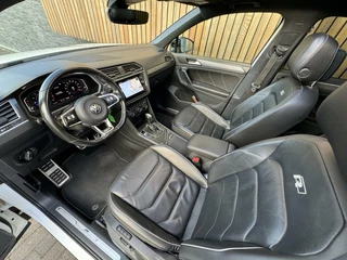 Volkswagen Tiguan Volkswagen Tiguan 1.5 TSI R-line Automaat | Panorama | Leer | LED Verlichting | Actief Demping Systeem | Achteruitrijcamera | Black Style | 20 inch velgen | Elektrische verstelbare stoelen | Afneembare trekhaak - afbeelding nr 7