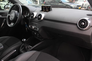 Audi A1 Sportback Audi A1 Sportback 1.0 TFSI Sport Pro Line 3x S-Line / Navigatie / 17'' / Bluetooth / Sportstoelen / Sportstuur / Cruise Control / Airco - afbeelding nr 13