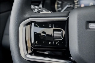 Land Rover Range Rover Evoque Land Rover Range Rover Evoque 1.5 P300e AWD R-Dynamic HSE Black Pack Pano Camera 20