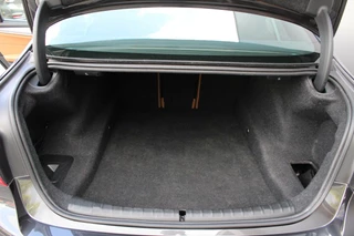BMW 5 Serie BMW 5-serie 520i High Executive M-Sport | Schuifdak | H&K | Trekhaak - afbeelding nr 20