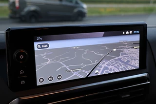 Peugeot Expert CarPlay | Navigatie | Stoelverwarming | Stuurwielverwarming | Massage | Elek. stoel | Lane Assist |  Dodehoek detector | Dubbel Cabine - afbeelding nr 18