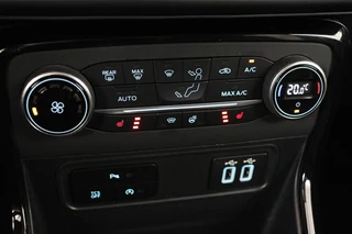 Ford EcoSport Ford EcoSport 1.0 EcoBoost ST-Line Black |  Stoel & stuurverwarming | Camera | Carplay | Half leder | Climate control | Cruise control - afbeelding nr 29