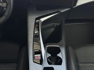 Peugeot 3008 Peugeot 3008 1.2 HYBRID 145e ALLURE AUT. CARPLAY AFN.TREKHAAK NAVI STOELVERW KEYLESS 05/2025 - afbeelding nr 25