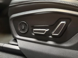 Audi Q8 Audi Q8 60 TFSI e quattro Competition | B&O 3D | RS Stoelen | Panoramadak | Head-up | Softclose | 360 - afbeelding nr 10