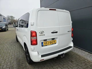 Toyota ProAce Toyota ProAce Worker 2.0 D-4D Xenon leer Navi mfstuur 125 PK - afbeelding nr 30