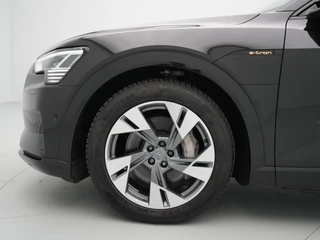 Audi e-tron Audi e-tron e-tron 55 quattro 361pk advanced S-Line 95 kWh Navigatie Camera Stoelverwarming Side assist B&O 6 - afbeelding nr 12