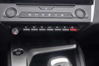 Peugeot 308 Peugeot 308 1.2 PureTech Active Pack Business AIRCO / CRUISE CONTROLE / NEDERLANDSE AUTO - afbeelding nr 49