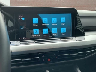 Volkswagen Golf Volkswagen Golf Variant 1.5 eTSI R-Line DSG Led Camera 2022 Carplay Dealer Onderhouden Vol Opties Eerste Eigenaar - afbeelding nr 18