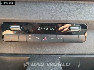 Mercedes-Benz Sprinter Mercedes Sprinter 319 CDI Automaat 190PK Trekhaak LED Airco Camera Parkeersensoren MBUX CarPlay Euro6 L3 16m3 Airco Trekhaak - afbeelding nr 16