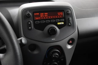 Peugeot 108 Peugeot 108 1.0 e-VTi Active  Airco Bluetooth Led 5 deurs - afbeelding nr 12