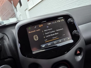 Toyota Aygo Toyota Aygo 1.0 VVT-i x-play, Camera! Carplay! Apk 3-2026! Zondag OPEN! - afbeelding nr 24