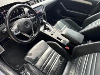 Volkswagen Passat Volkswagen Passat 1.5 TSI | Business R-Line | LED | Camera | Leder | DigiDash | - afbeelding nr 6