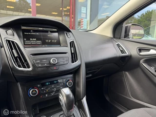 Ford Focus Ford Focus Wagon 1.0 Trend / Automaat / Keyless / Navigatie / etc - afbeelding nr 7