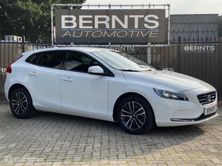 Volvo V40 Volvo V40 2.0 T2|Navigatie|Parkeersensoren|Digitaal Instrumentenpaneel - afbeelding nr 4