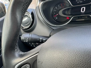 Renault Captur Renault Captur 0.9 TCe Limited - afbeelding nr 32