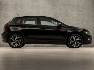 Volkswagen Polo (APPLE CARPLAY, GROOT NAVI, PARKEERSENSOREN, ADAPTIVE CRUISE, LM VELGEN, SPORTSTOELEN, DAB+, NIEUWE APK, NIEUWSTAAT) - afbeelding nr 4