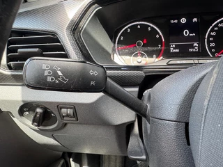 Volkswagen T-Cross Volkswagen T-Cross 1.0 TSI Life Airco/Lichtmetalen velgen/Navi/Apple Carplay - afbeelding nr 18