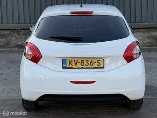 Peugeot 208 Peugeot 208 1.4 HDi 2e Eignr|Cruise|Airco|Lmv|Nap|Boekjes - afbeelding nr 6