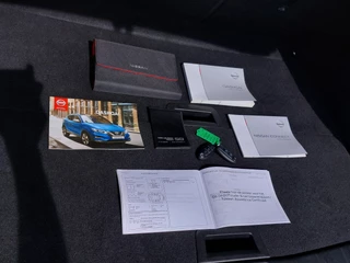 Nissan QASHQAI 1.2 DIG-T 116pk N-Connecta Design-Pack | Origineel NL | Navi | Clima | Cruise | Keyless Entry | Panoramadak | Pdc V+A+360 Camera | Rijstrook+Licht+Regensensor | Privacy Glass | 18''lm - afbeelding nr 35