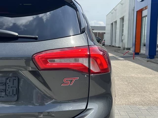 Ford Focus Ford Focus Wagon 2.3 EcoBoost ST-3 | 280PK | Adaptive cruise control | Launch control | Winter Pack | Full LED | Camera - afbeelding nr 7