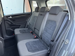 Volkswagen Golf Sportsvan Volkswagen Golf Sportsvan 1.4 TSI 150pk ACT R-Line Navi Xenon Alcantara Garantie - afbeelding nr 29