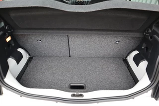 Volkswagen up! Volkswagen up! 1.0 BMT Move up! Cruise/Parkeersensoren/Stoelverwarming - afbeelding nr 21