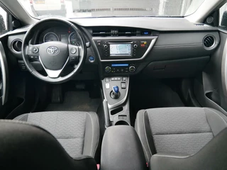 Toyota Auris Toyota Auris 1.8 Hybrid Dynamic Camera| Trekhaak| Navi+BT - afbeelding nr 4