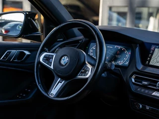 BMW 1 Serie BMW 1-serie M135i xDrive High Executive|PANO|MAXTON|19'' - afbeelding nr 34