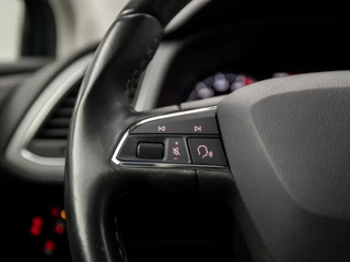 SEAT Leon (APPLE CARPLAY, NAVIGATIE, CLIMATE, CAMERA, KEYLESS, SPORTSTOELEN, GETINT GLAS, LANE ASSIST, PARKEERSENSOREN, NIEUWE APK, NIEUWSTAAT) - afbeelding nr 19