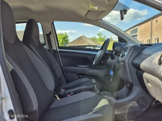 Toyota Aygo Toyota Aygo 1.0 VVT-i x-fun Airco CV Elek ramen Led - afbeelding nr 9