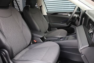 Volkswagen Tiguan Volkswagen Tiguan 1.5 eHybrid 204pk Edition IQ.Light/Keyless/Camera/DCC/ACC/Winterpakket/Elek. klep/Dodehoek/trekhaak wegkl. - afbeelding nr 11