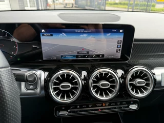 Mercedes-Benz GLB Mercedes GLB 200 AMG PAMORAMADAK - afbeelding nr 13