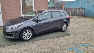 Kia cee'd Kia cee'd Sportswagon 1.4 T ComfortLine stoelverwarming , lm velgen airco - afbeelding nr 2