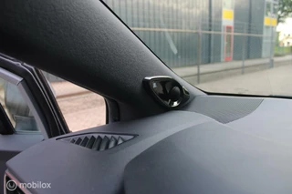 Toyota Corolla Toyota Corolla 2.0 Hybrid Business Plus | Stoel en Stuurverwarming | JBL Sound | Carplay | - afbeelding nr 40