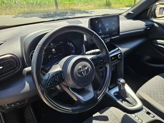 Toyota Yaris Cross Toyota Yaris Cross 1.5 Dynamic | Hybrid | Carplay / Navi / Camera / Keyless / Cruise Adapt / Winterpack - afbeelding nr 20