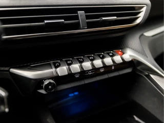 Peugeot 3008 (APPLE CARPLAY, GROOT NAVI, COGNAC LEDER, PARKEERSENSOREN, SPORTSTOELEN, CRUISE, LANE ASSIST, NIEUWE APK, NIEUWSTAAT) - afbeelding nr 9