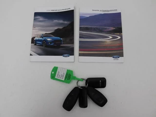 Ford Focus Ford Focus 1.0 EcoBosst Hybrid ST Line X |  Stoel & stuurverwarming | Camera | Full LED | Carplay | Keyless | Climate control | Cruise control - afbeelding nr 10