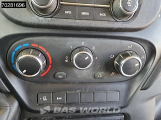 Iveco Daily Iveco Daily 70C18 3.0L Kipper Dubbel Cabine Dubbellucht 3,5t Trekhaak Airco Cruise Euro6 Tipper Benne Kieper 2m3 Airco Trekhaak Cruise control - afbeelding nr 17