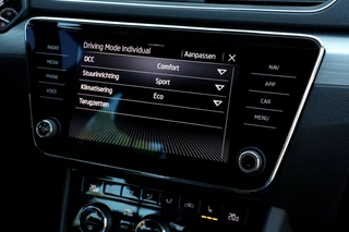 Škoda Superb Škoda Superb Combi 1.4 TSI iV Business Edition - 218 pk **Carplay / Led / Navi - afbeelding nr 20